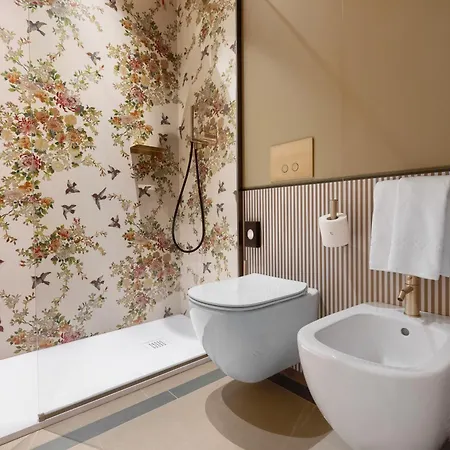 Hotel Qc Porta Romana 4*