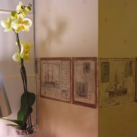 Qc Porta Romana Hotel 4*