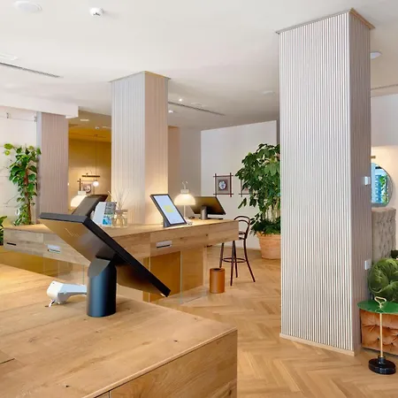 Qc Porta Romana 4* Milan