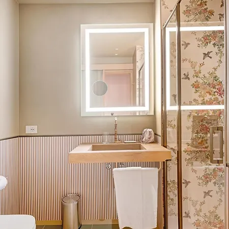 Hotel Qc Porta Romana Milan