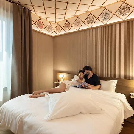 Qc Porta Romana Hotel 4*