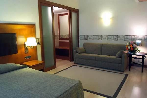 Qc Porta Romana Hotel